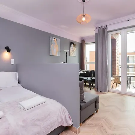 Apartment Old Town Walowa With Balcony By Renters *